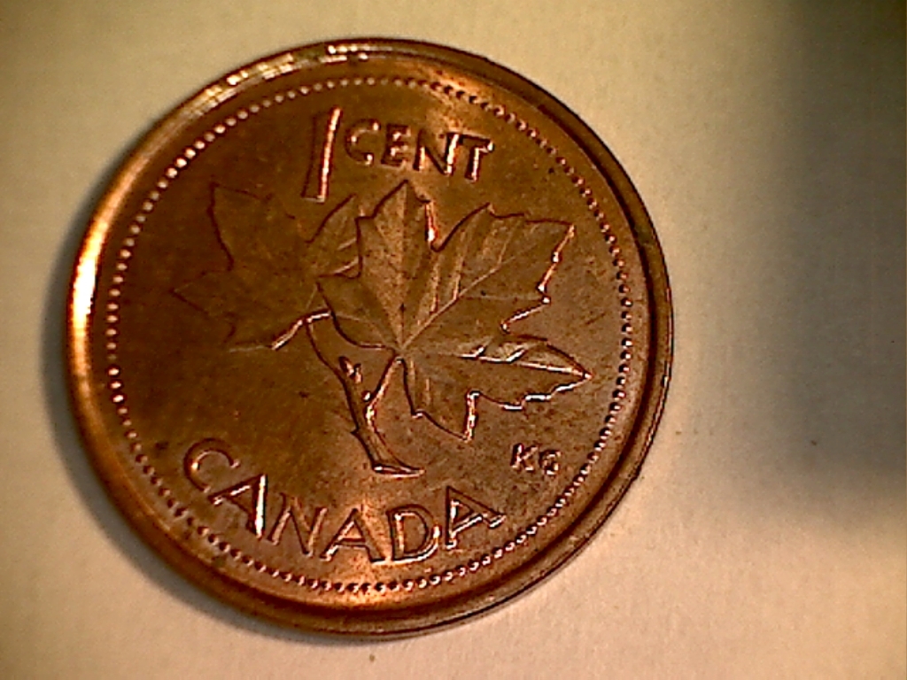 2002 P Éclat sur pendentif B019131C Revers.jpg