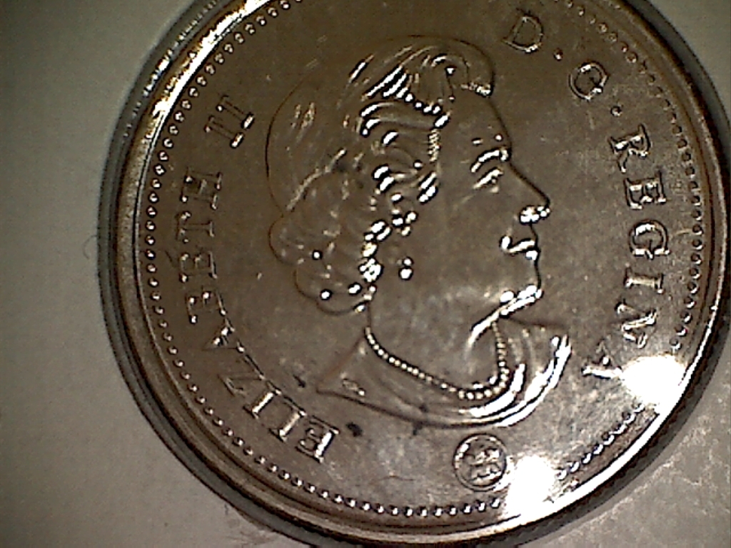 2014 Coin fendillé B2519117A Avers.jpg