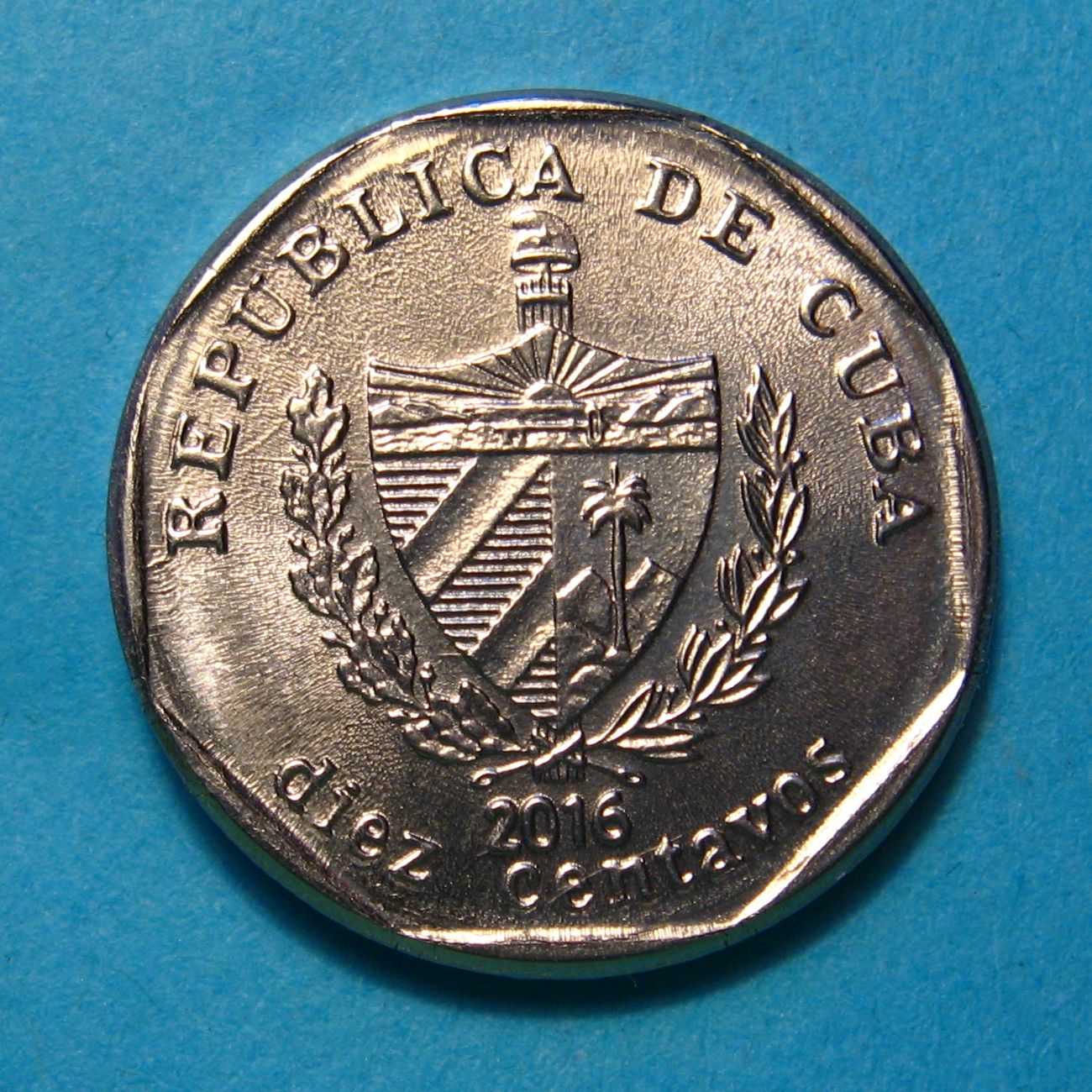 10 centavos 2016 Cuba (2).jpg