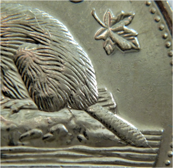 5 Cents 2002p-Coin fendillé revers-le dos la terre et la queue-2.png