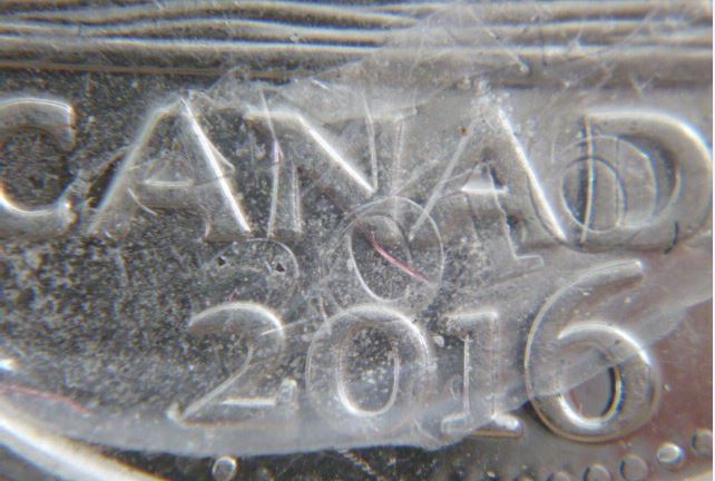 5 Cents 2016- Avec la date sur une membrane transparente- Collé sur le revers-3.JPG