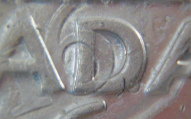 5 Cents 2016- Avec la date sur une membrane transparente- Collé sur le revers-5.JPG