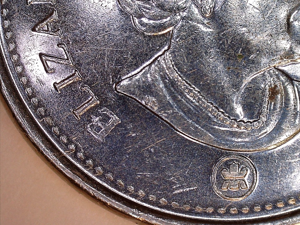 Coin obturé N&E et planchet flaw 2007 zm3 red.jpg