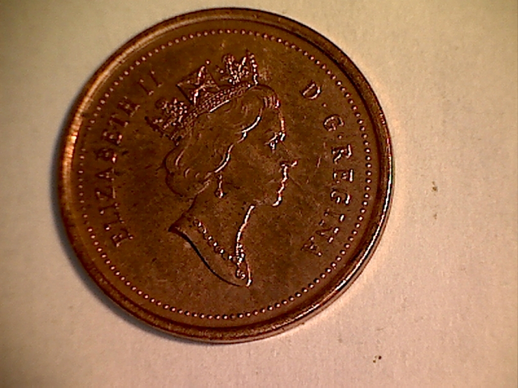 1999 Éclat sur couronn et Défaut coin  B019085B Avers.jpg