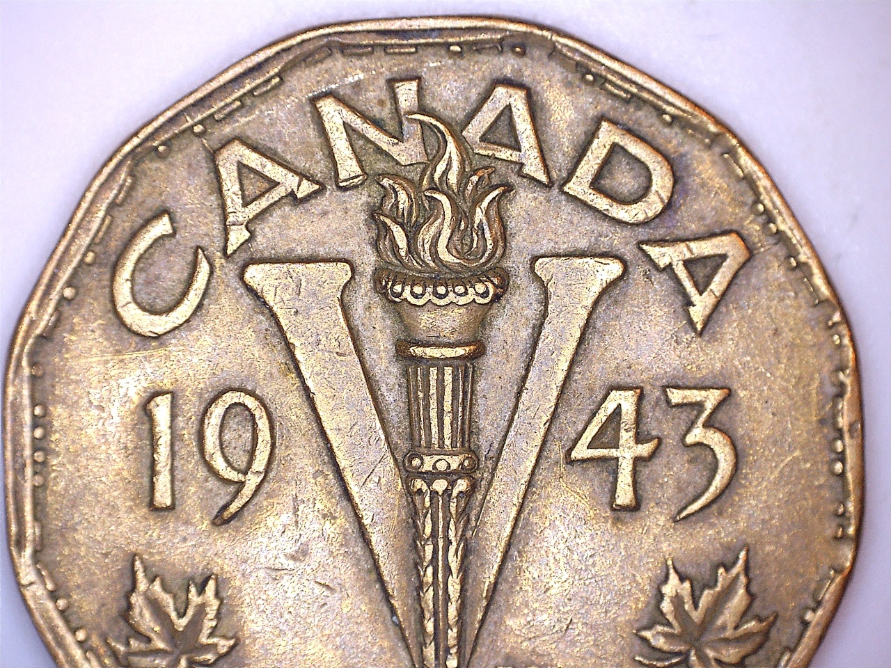 1943 éclat 3.jpg