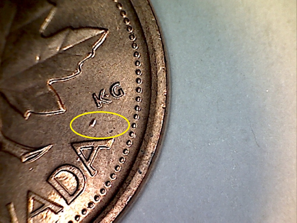 2003 A.E Bulles devant Reine et à dr 3e A B019114A 2 de 2.jpg