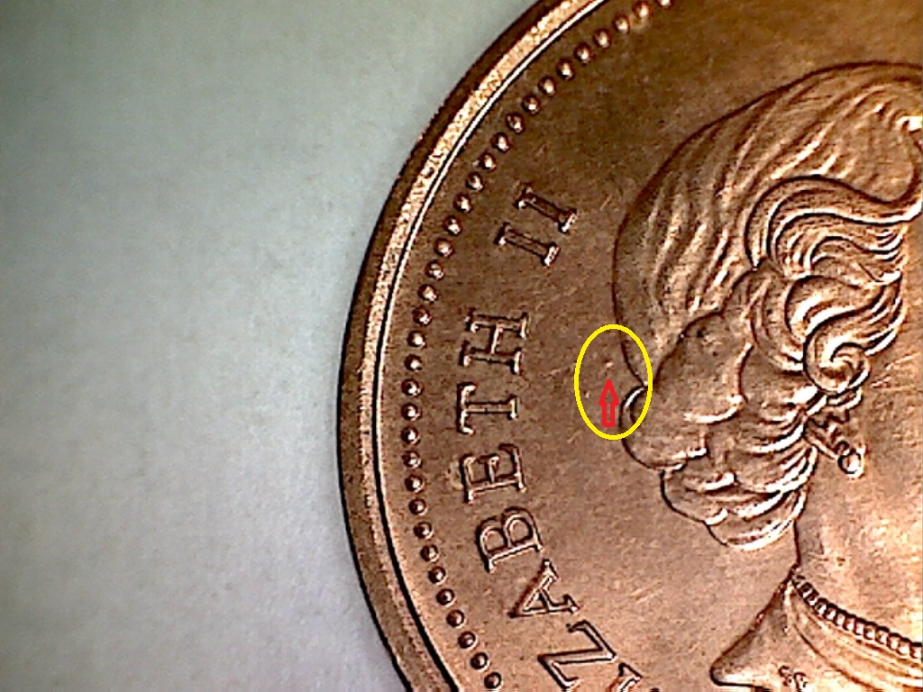 2003 N.E. Point Devant et en arrière de  Reine B019177B 2 de 2.jpg