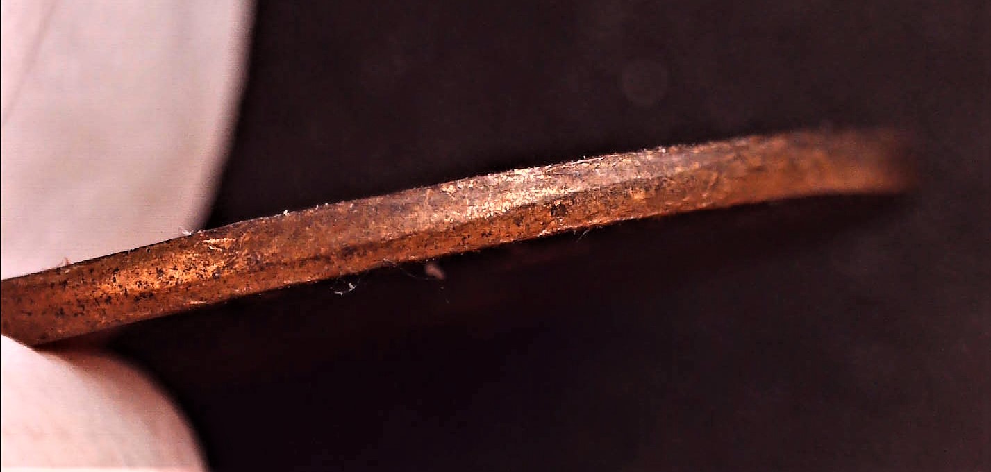0137 E27 1c 1981 B_1.jpg