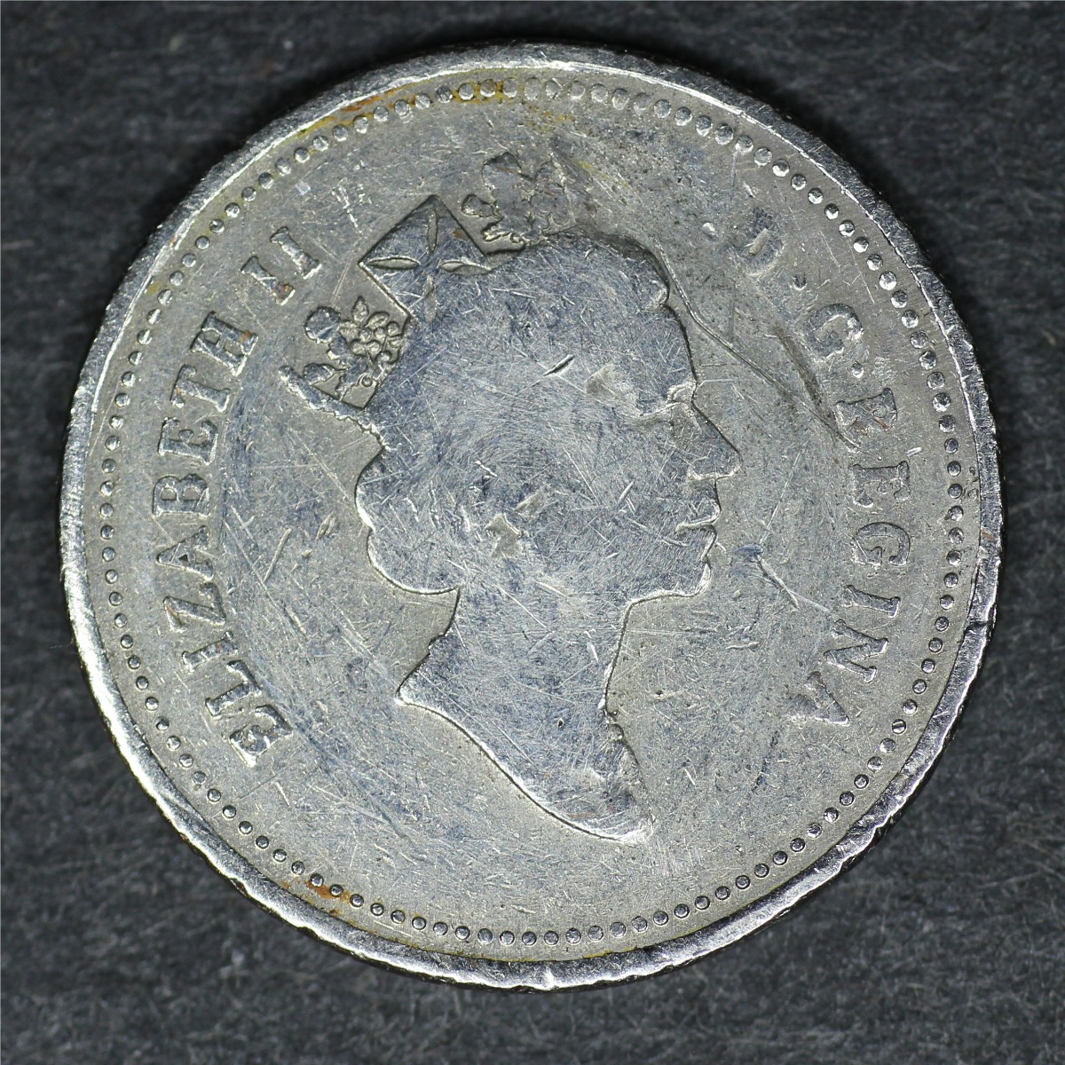5¢ 1992 av frappe faible-1.jpg