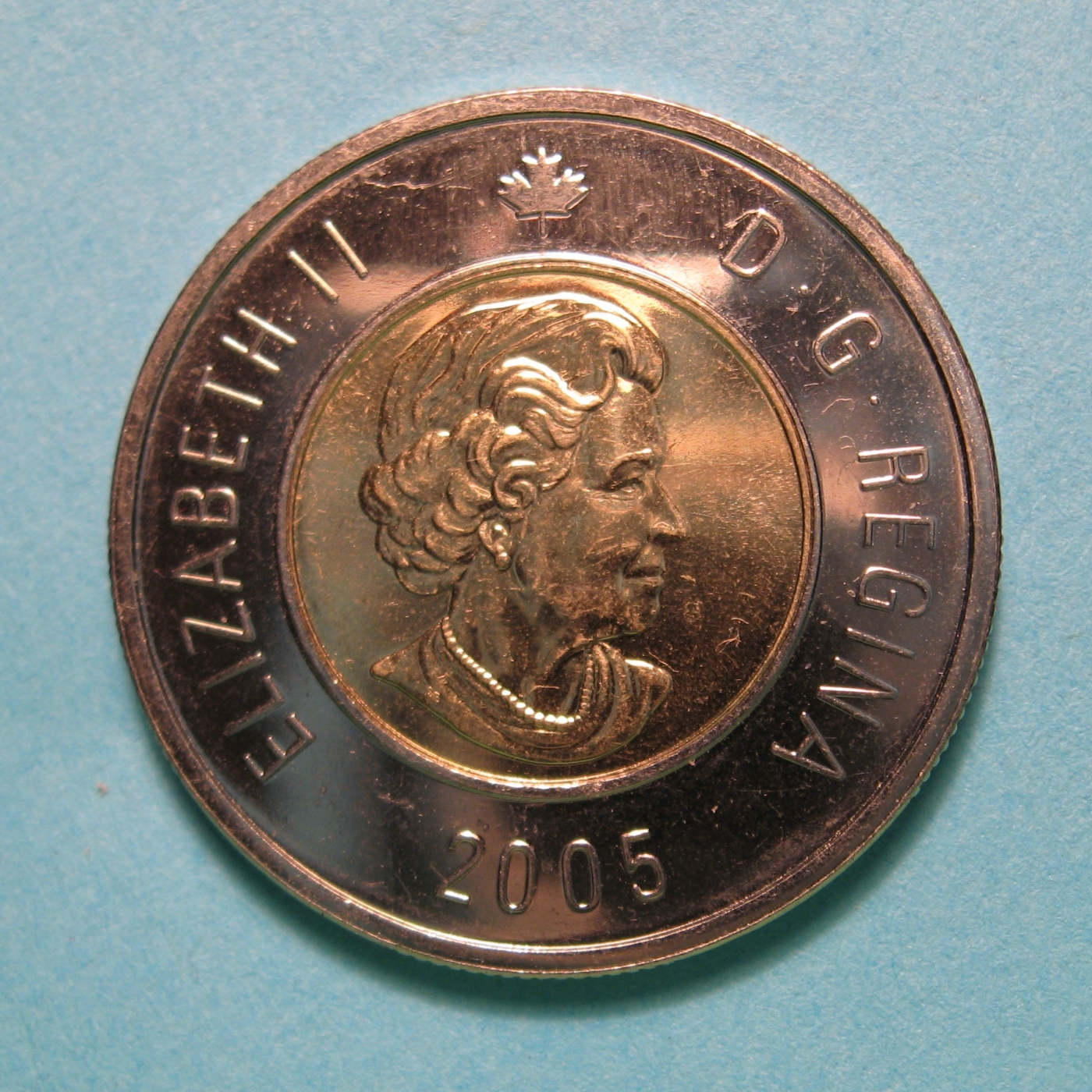 2-dollars-2005-lustre-avers.jpg