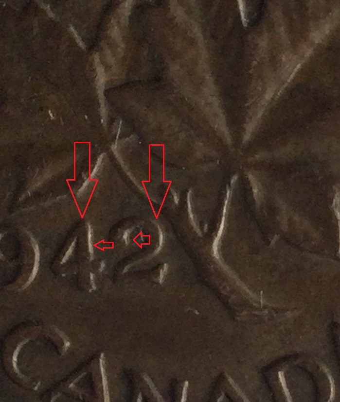 1 cent 1942 double 42 haut revers détails avec flèches.jpg