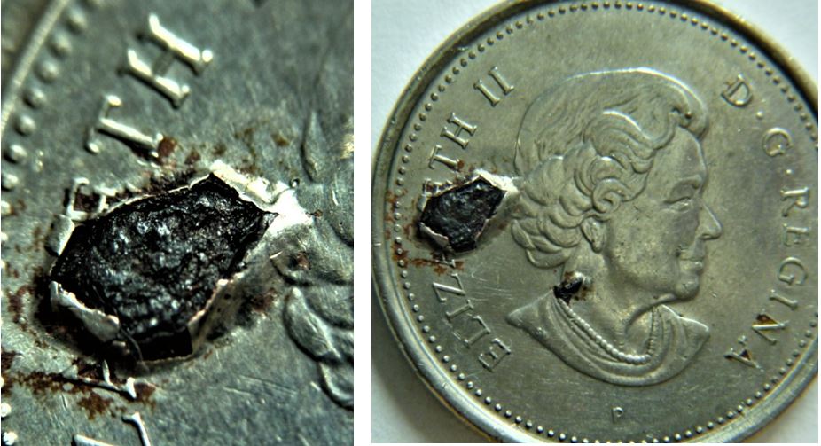 5 Cents 2005- Énorme raisin chèssé est sorti coté avers-2.JPG