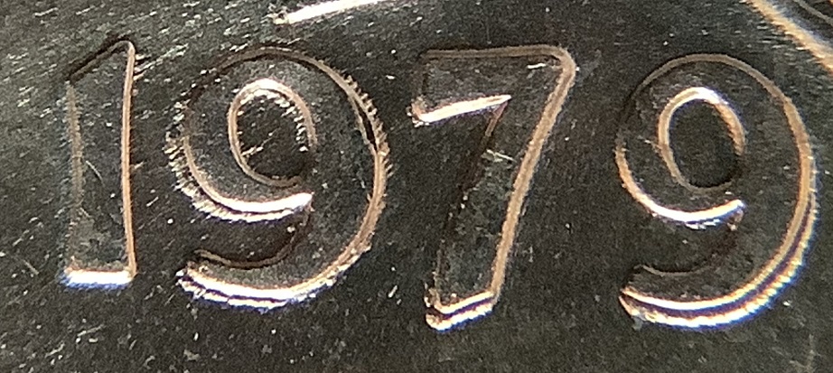 1 cent 1979 double 979 éclairage naturel orienté vers lumiière.jpg