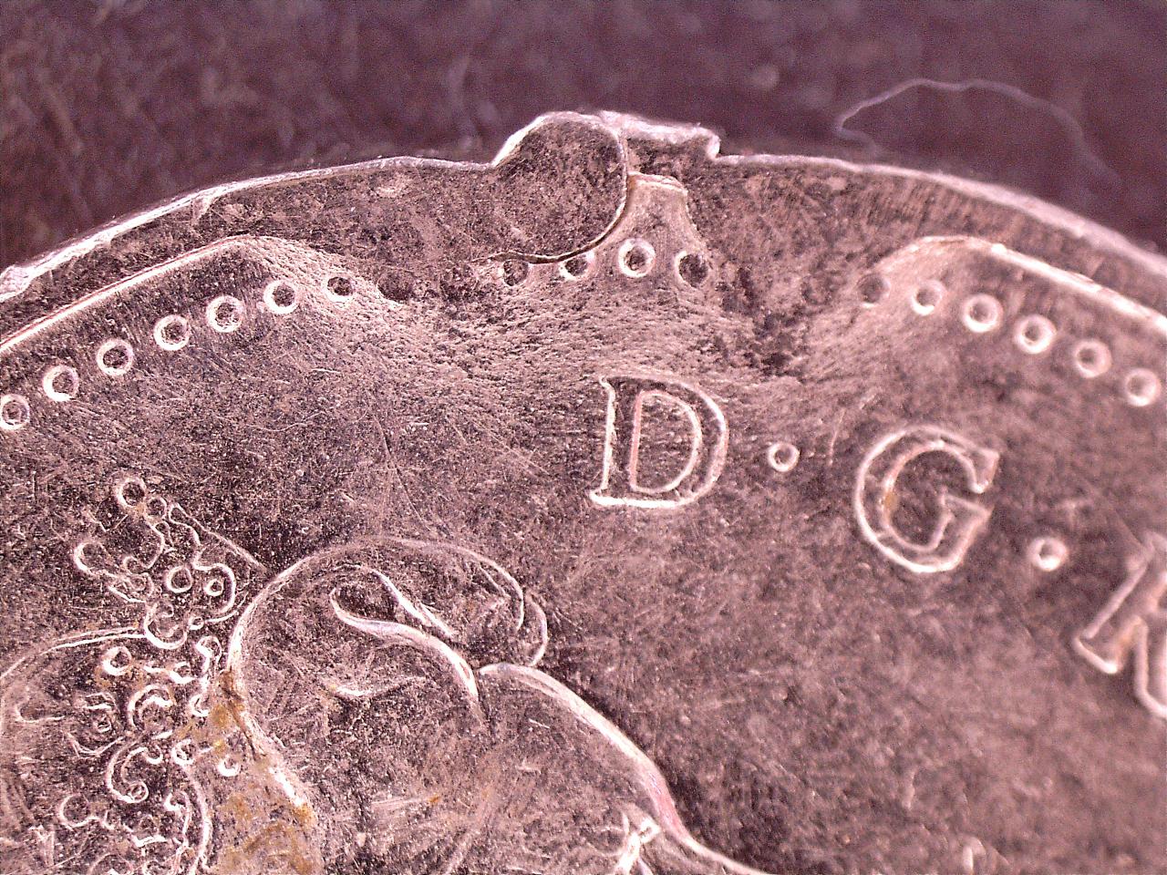 0.05-1979 -Coin brisé -c.jpg