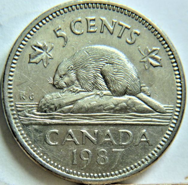 5 Cents 1987-Double feuille gauche 5CENS-Coin décalé-1.JPG