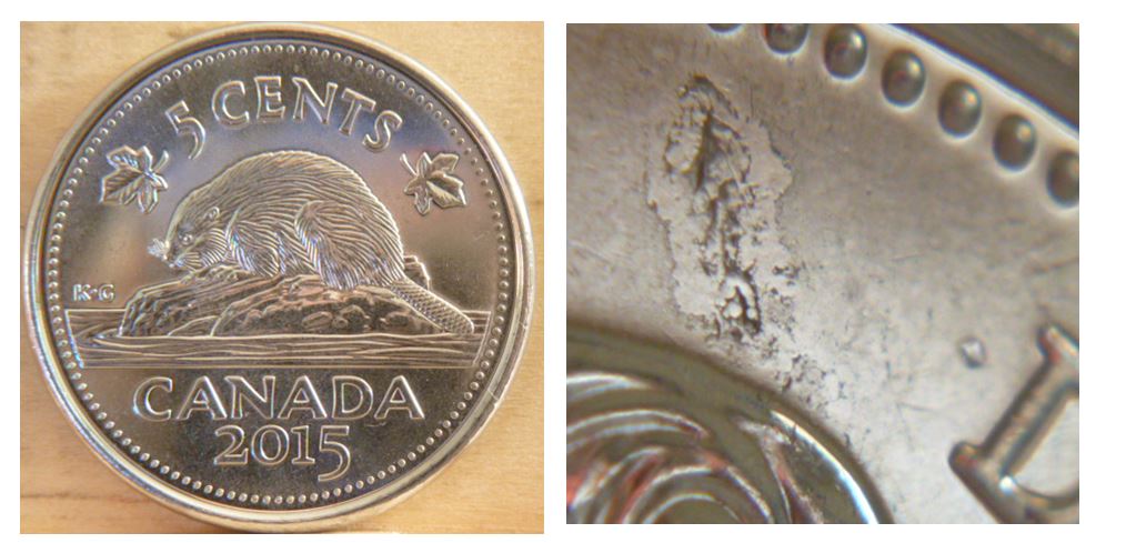 5 Cents 2015- Point devant D de D.G + défaut de flan -2.JPG