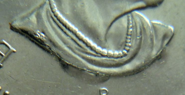 10 Cents 2006-Coin fendillé a la base de l'effigie-2.JPG