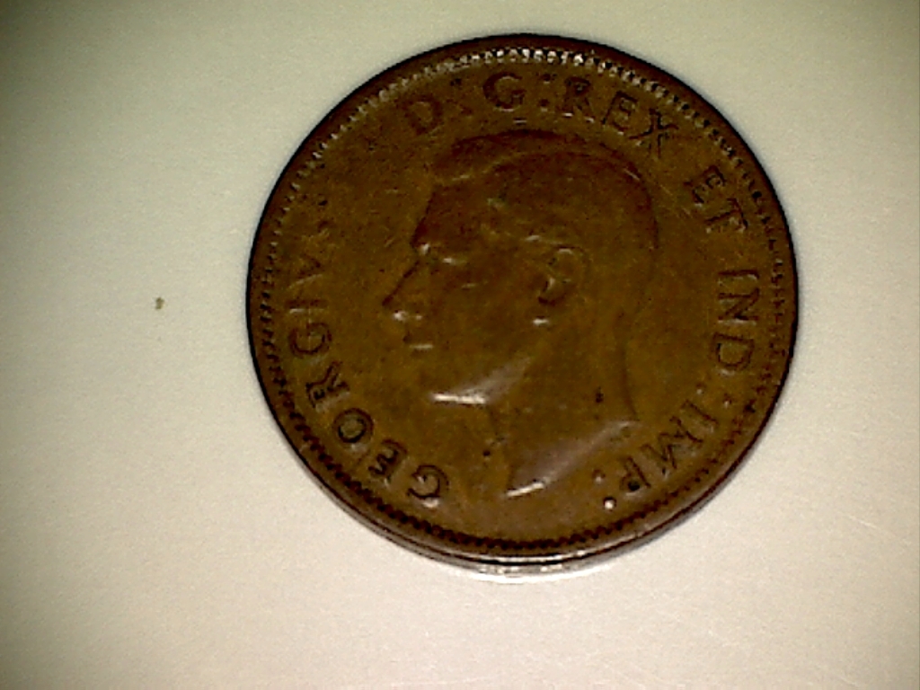 1944 Coin obtu. sur VI et denticule  10-11 JD436 Avers.jpg