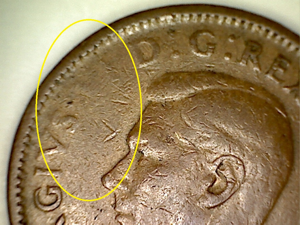 1944 Coin obtu. sur VI et denticule  10-11 JD436.jpg
