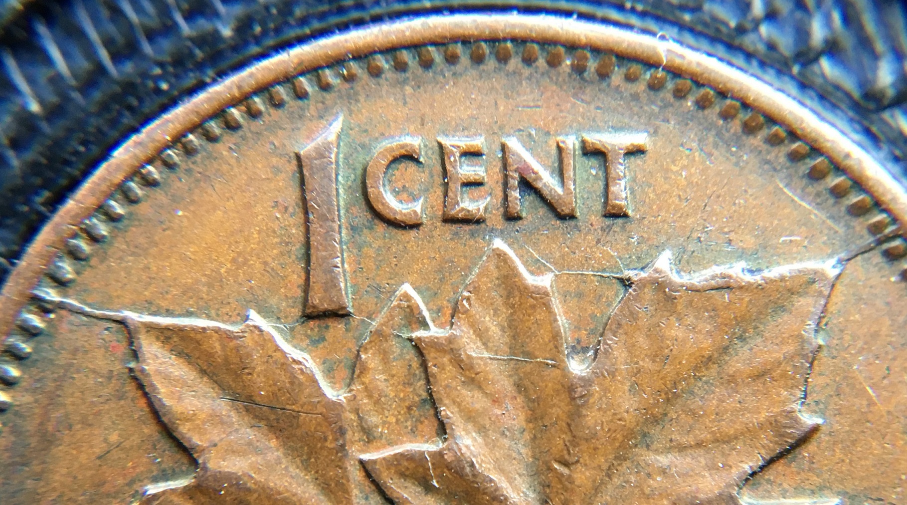 1 cent 1942 fendillements 2.jpg