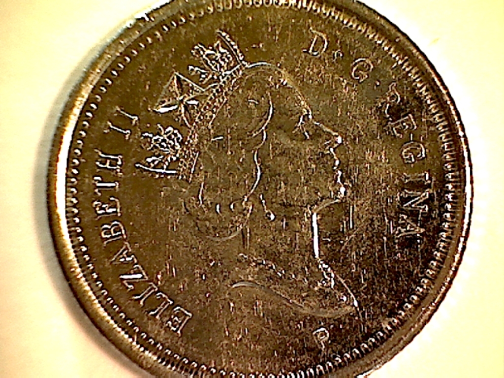 2001 P Doubles perles et éclats sur REGINA B122045CAvers.jpg