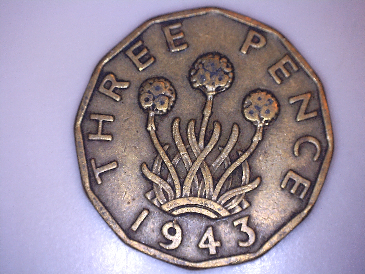 3 pence df 1943 a.jpg