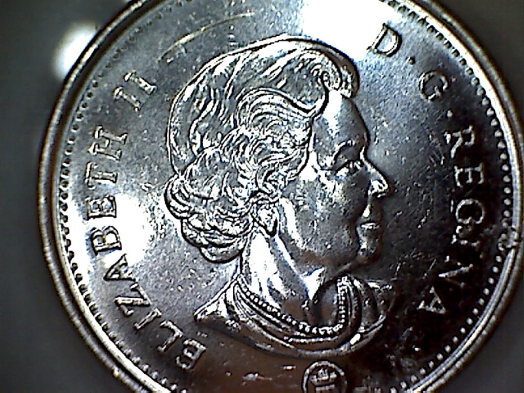 2008 Écl. sur 2,près de G,au-dessus des perles de Regina B523078C Avers.jpg