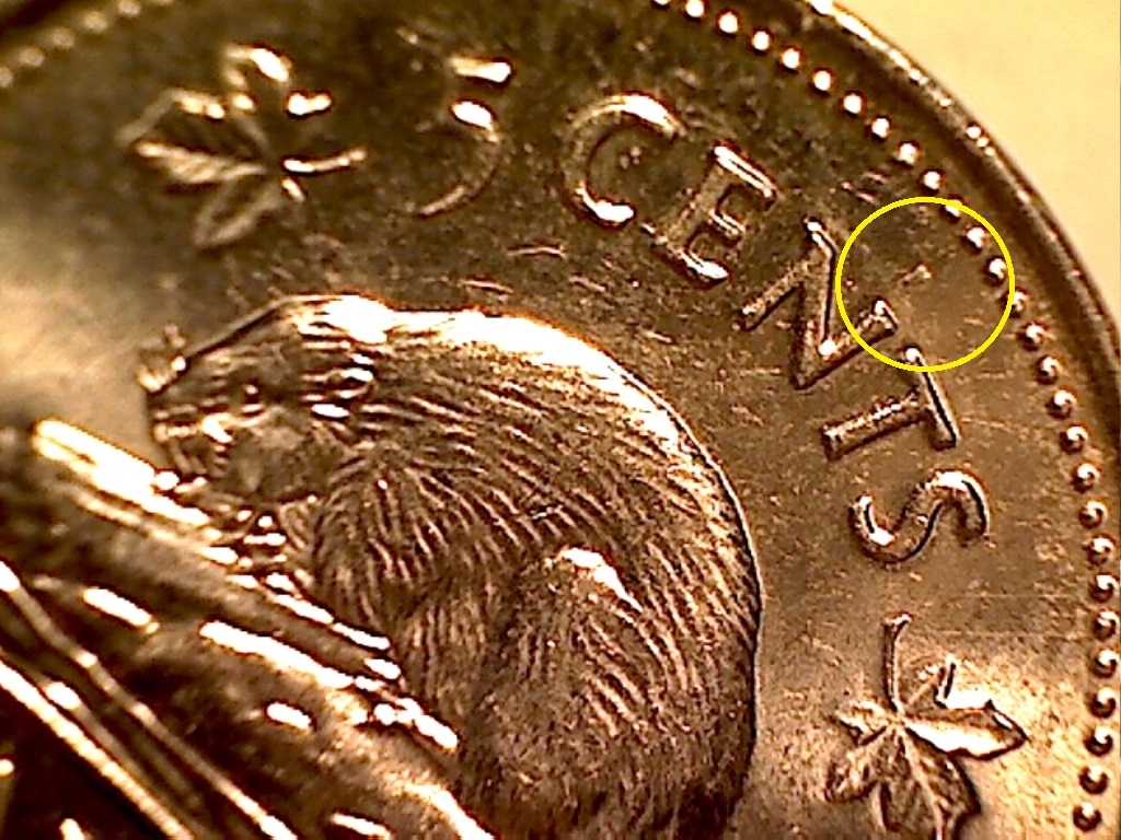 2001 P Acc date,Écl. au-dessus N de Cents et frap. ds. gra. tempe B523153B  2 de 3.jpg