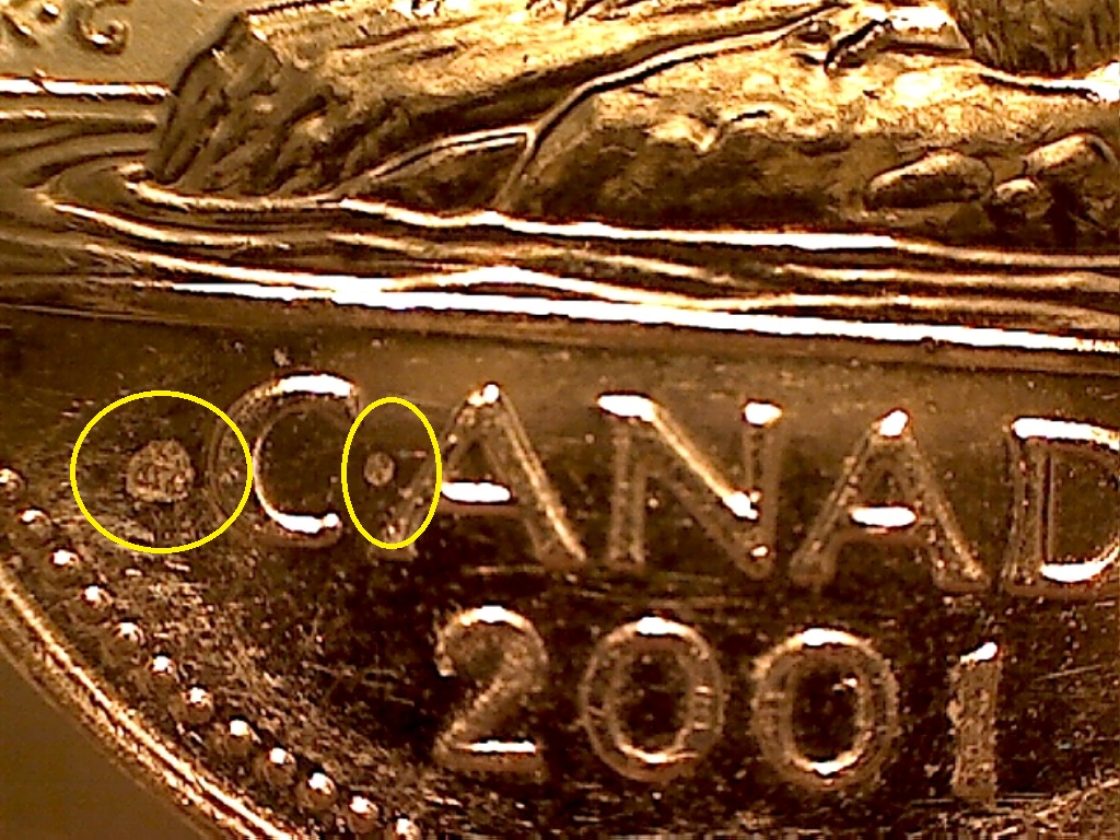 2001 P Frap. gr. près C Can.,Acc sur D.G ET sur Éliz.' Dbl. perles B523144B 1 de 4.jpg