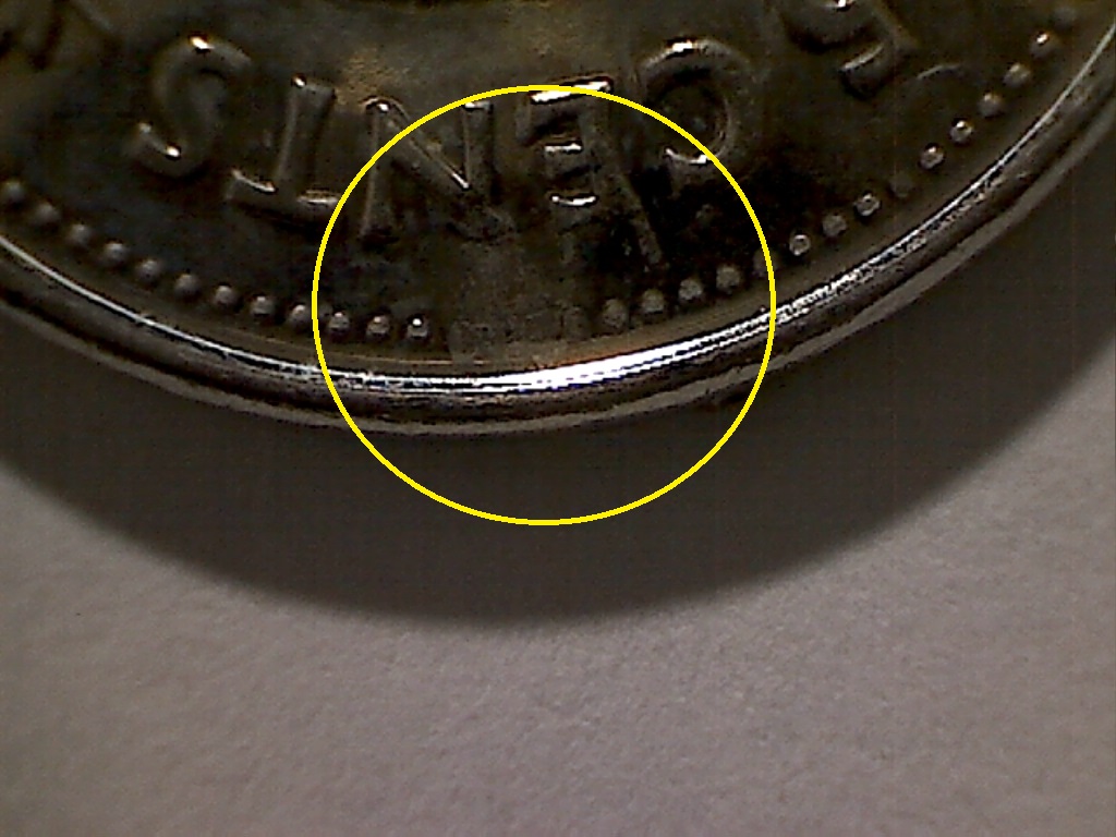 2018 Frappé ds. graisse au-dessus du N de Cents B523096A.jpg