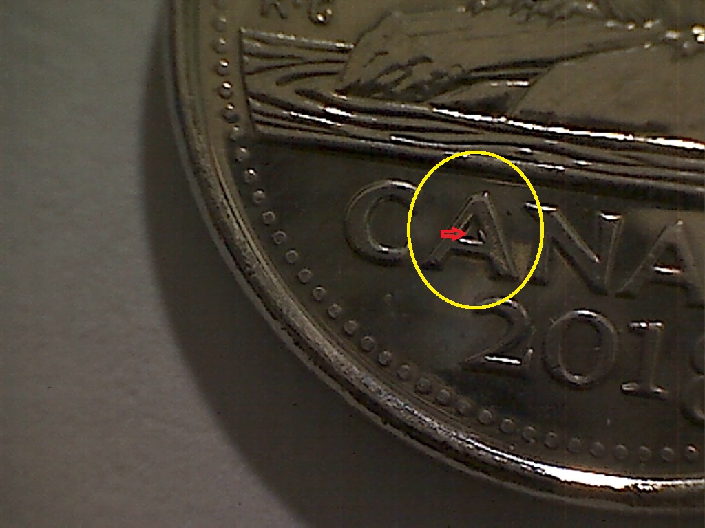2018 Éclat ds. 1er A,ds. logo et sous nez de la reine B524051A 1 de 3.jpg