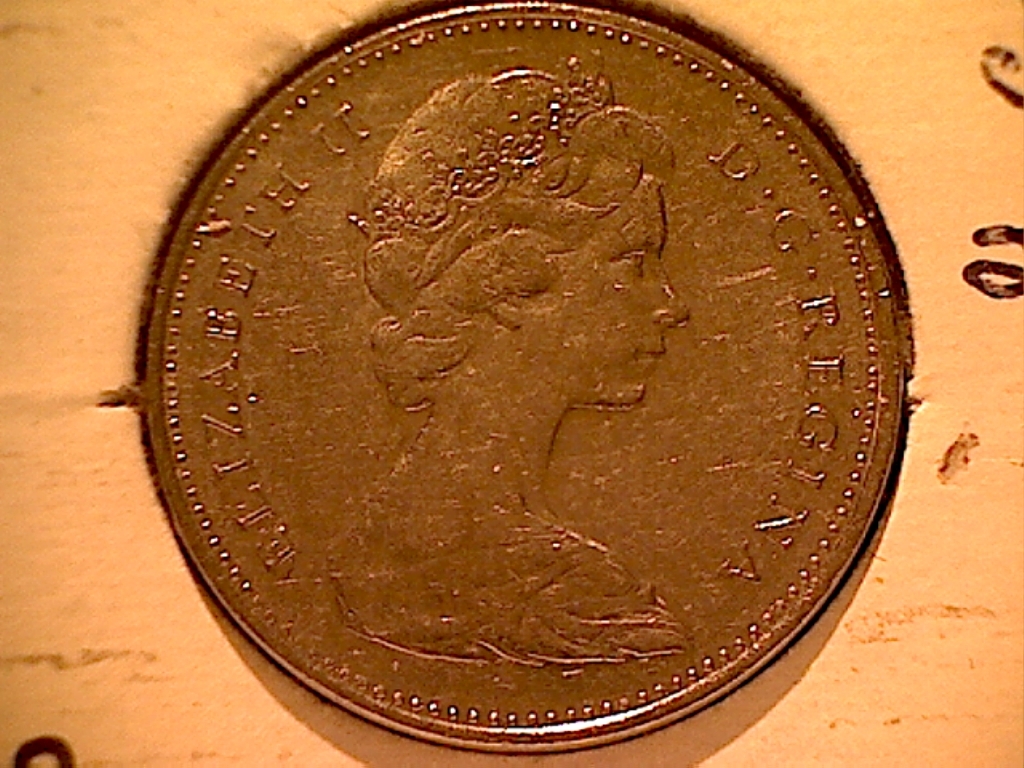 5 Cents 1972 Feuille de ga. coupéel B524174B Avers.jpg