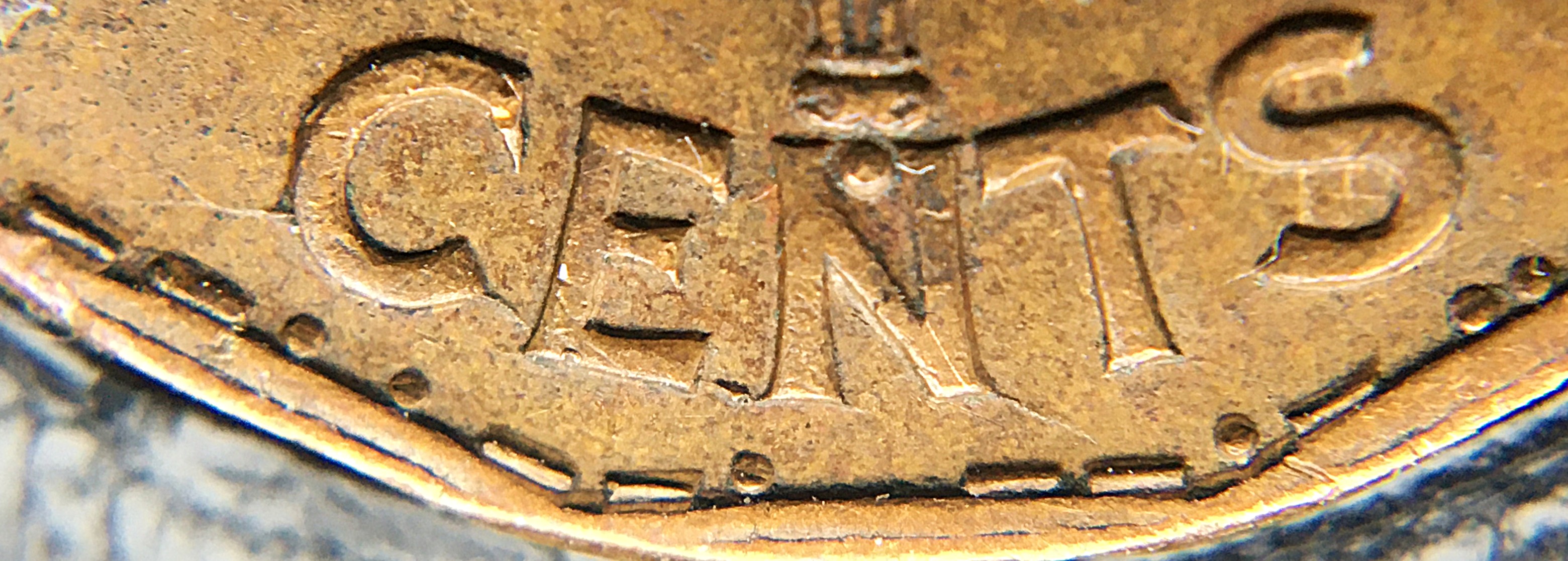 5 cents 1943 fendillement cents.JPG