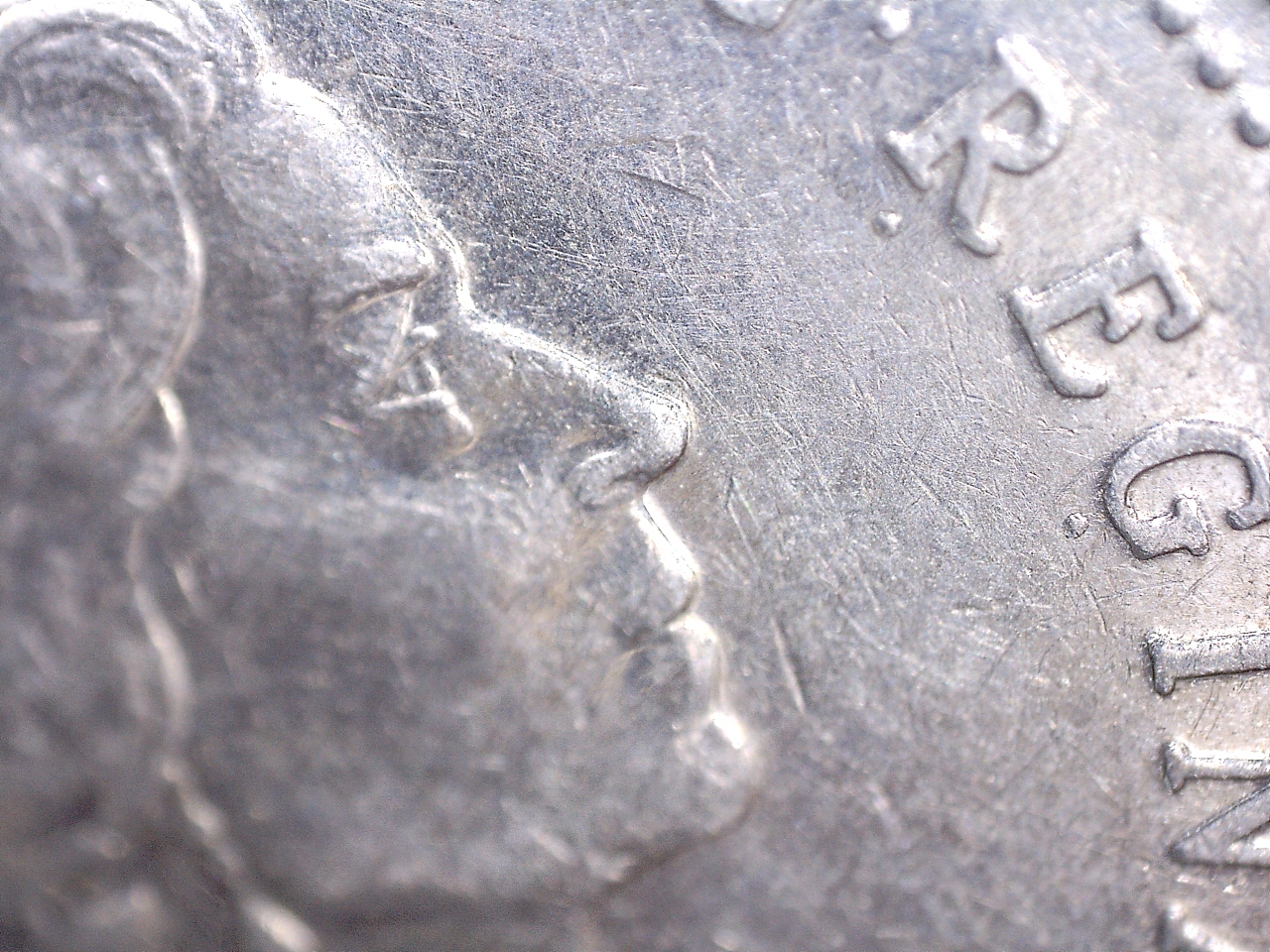 5 cents 2000 sans p avec points sous G et R.jpg