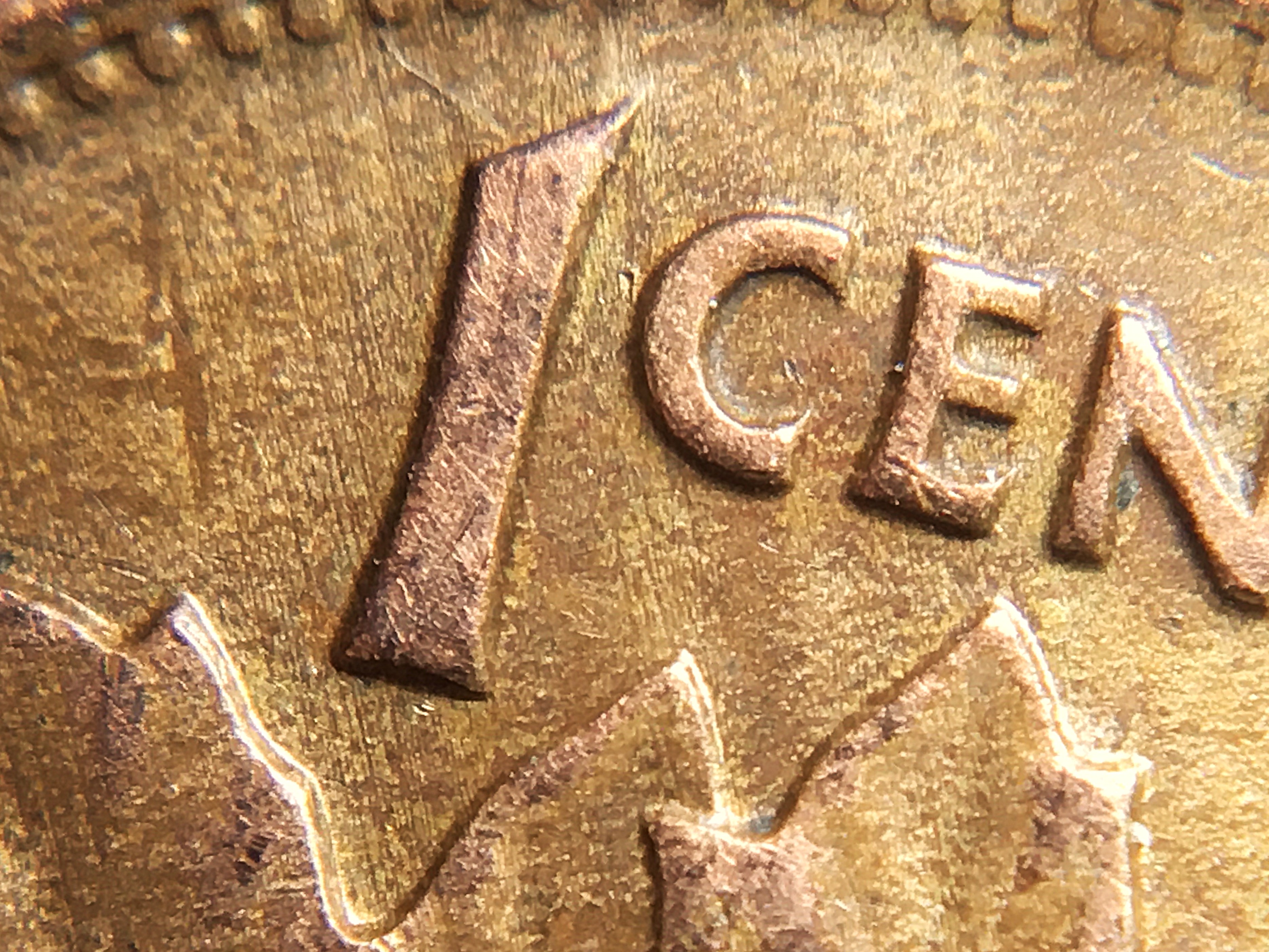 1 cent 1942 laminage détail sur le 1.JPG
