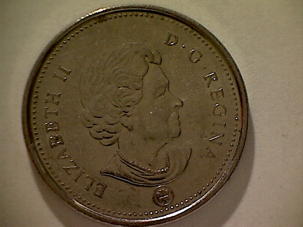 5 CENTS 2009  Éclatds. le B d'Éliz.. B525039C  Avers.jpg